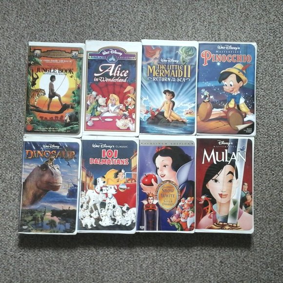 8 Disney Kids Movie VHS Tapes - Picture 1 of 3